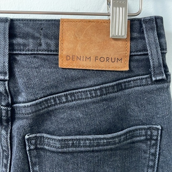 Denim Forum Aritzia the Yoko high rise slim black eyeliner washed out black 24 - Picture 5 of 10